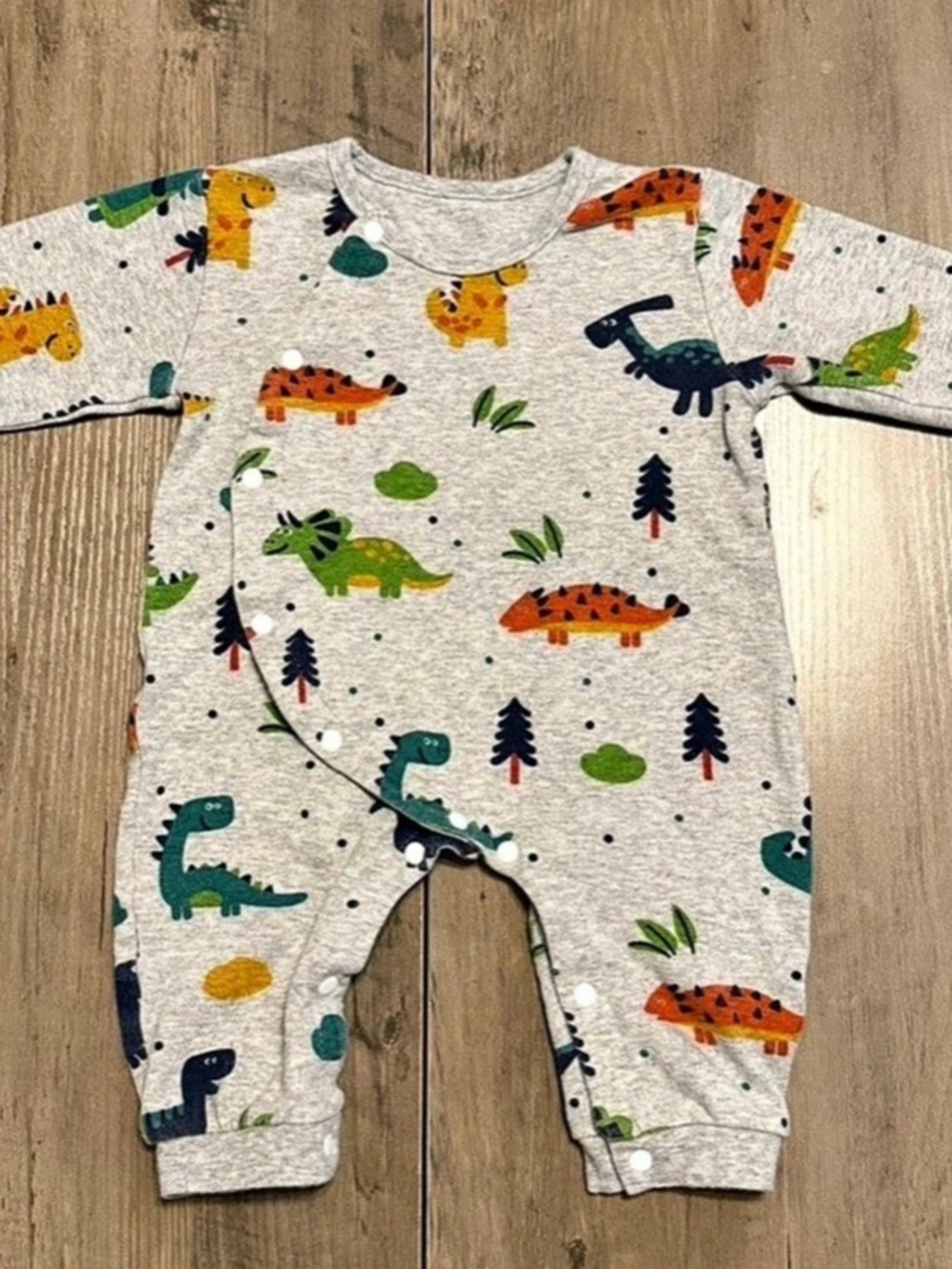 PatPat Dinosaur Long Sleeve Gray Romper- Size 6-9 Months